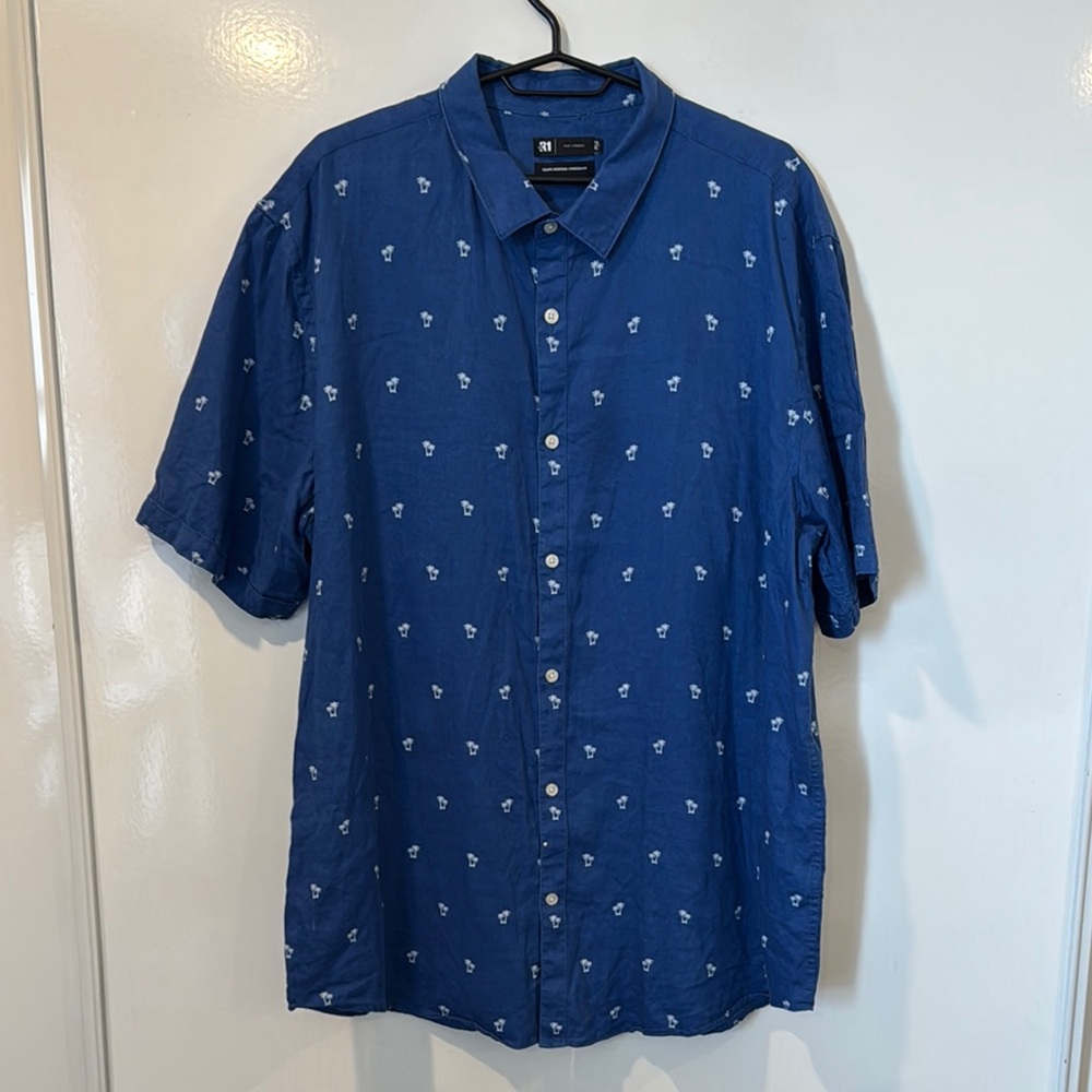 Le31 by Simons Blue Casual Button Down Shirt with Nautical Charm
